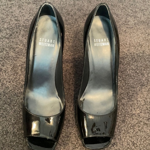 Stuart Weitzman Shoes - Stuart Weitzman black patent leather pump size 6.5